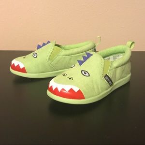 dinosaur muk luks